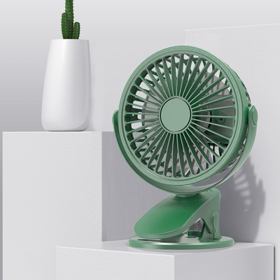 162g Rechargeable Clip Fan USB Oscillating Desk Fan With 3000mAh Battery