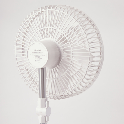 China 10000mAh Portable Foldable Fan Electric Rechargeable Ventilateur